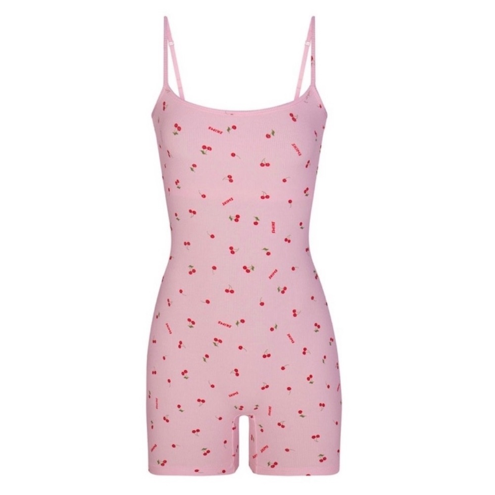 Skims Fits Everybody onesie